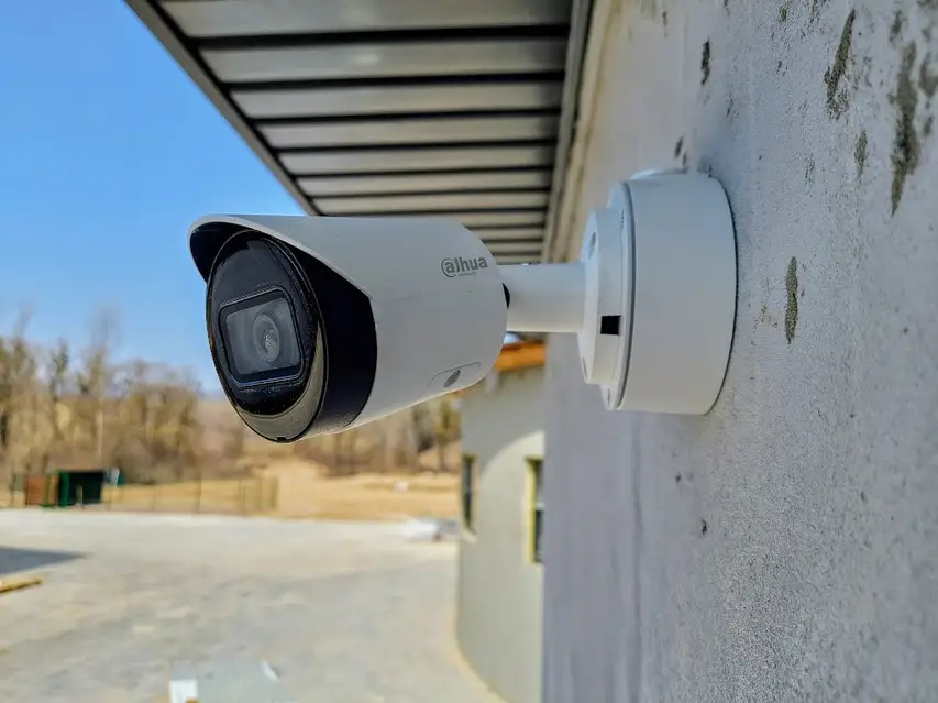 Монтаж відеоспостереження: повний гід від аналізу ризиків до здачі об’єкта