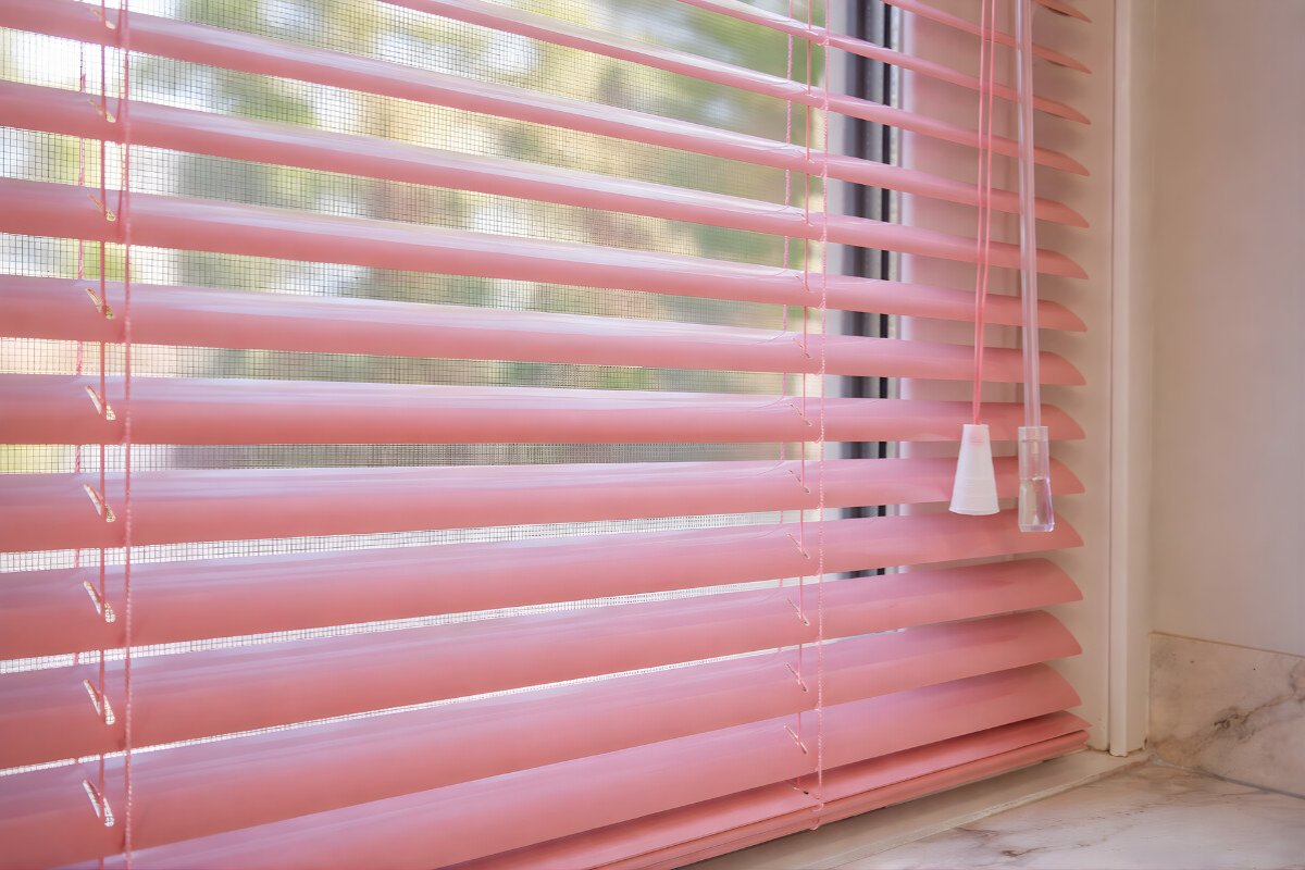 Які жалюзі краще обрати для квартири у Рівному