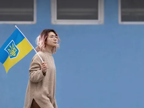 Тысячи иностранцев живут в Украине годами без документов