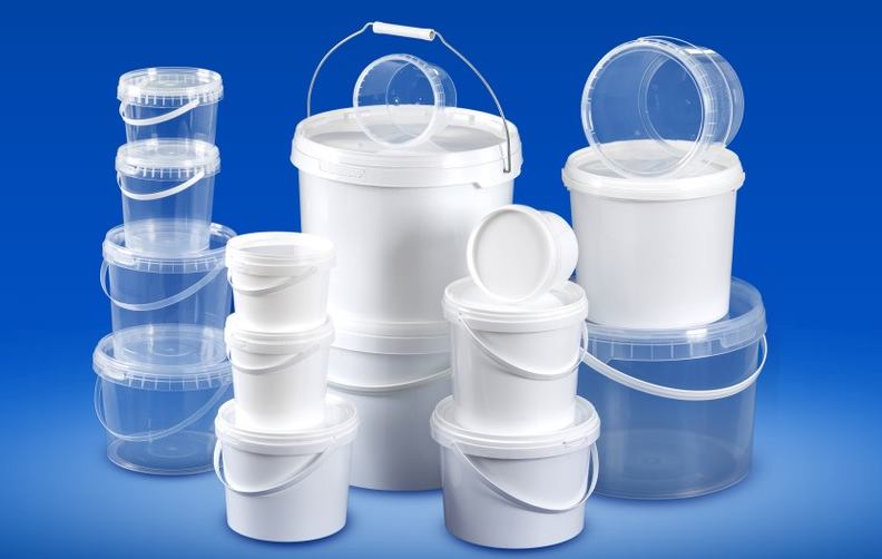 Пластикові відра: як вибрати правильну тару для харчових, будівельних і технічних потреб