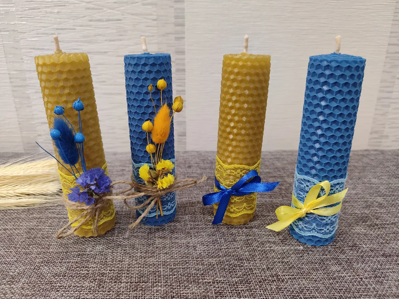 Воскові свічки своїми руками: від бджолиних стільників до затишного світла на вашому столі